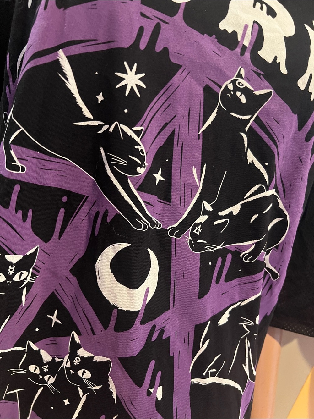Killstar Black & Purple 'Pure Magic' Graphic T shirt XS purr magic jersey nwt - Picture 4 of 9
